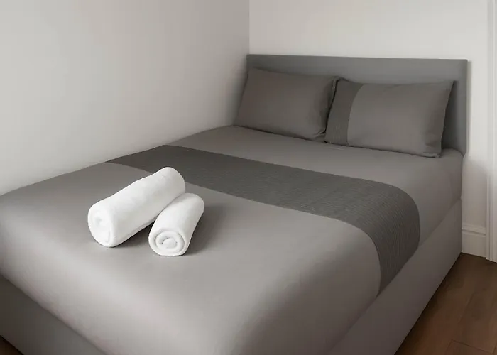 Family-friendly 4-bedroom Retreat In -ideal For Contractors And Work Prázdninový dům *